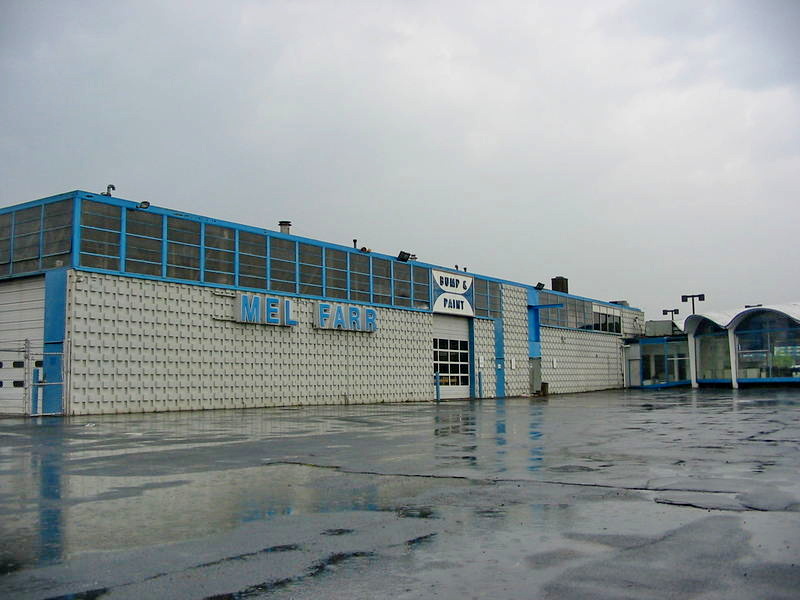 Mel Farr Ford (Northland Ford) - May 2002 Photo (newer photo)